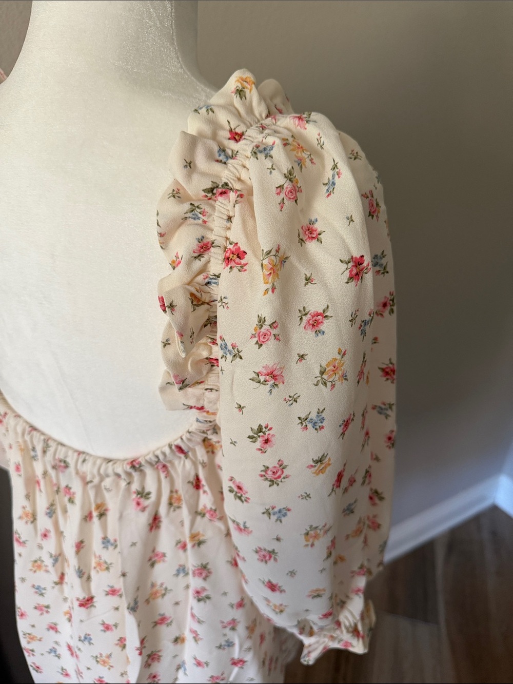 Rumored Cream Floral Dress with Pink and Yellow Blooms - Picture 4 of 6
